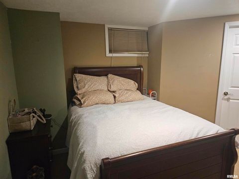 Tiny photo for 10322 Mine 24 Road, Benton, IL 62812 (MLS # EB459671)