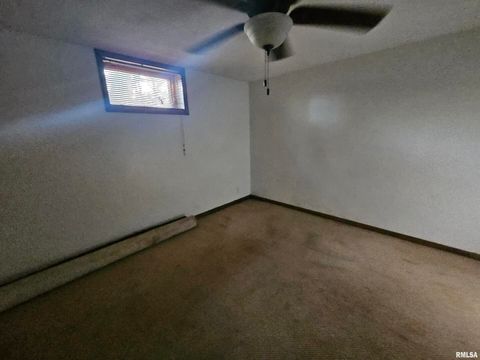 Tiny photo for 10322 Mine 24 Road, Benton, IL 62812 (MLS # EB459671)