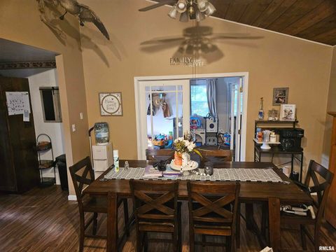 Tiny photo for 10322 Mine 24 Road, Benton, IL 62812 (MLS # EB459671)