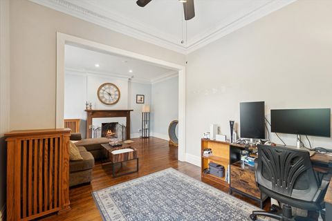 Tiny photo for 523 W Belmont Avenue #2E, Chicago, IL 60657 (MLS # 12438110)