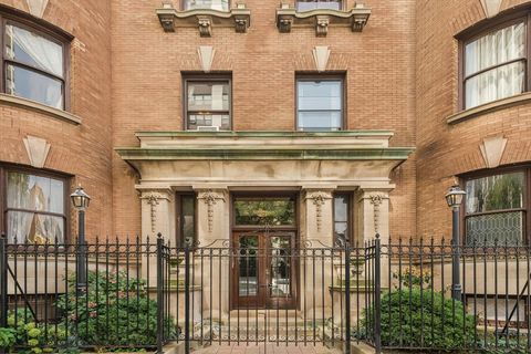 Tiny photo for 523 W Belmont Avenue #2E, Chicago, IL 60657 (MLS # 12438110)