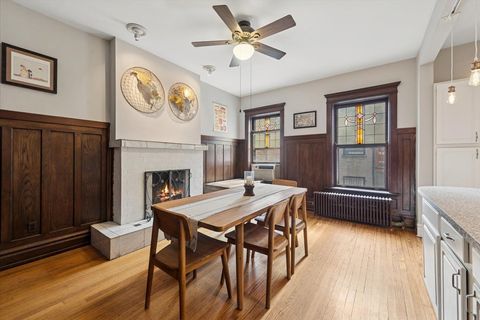 Tiny photo for 523 W Belmont Avenue #2E, Chicago, IL 60657 (MLS # 12438110)