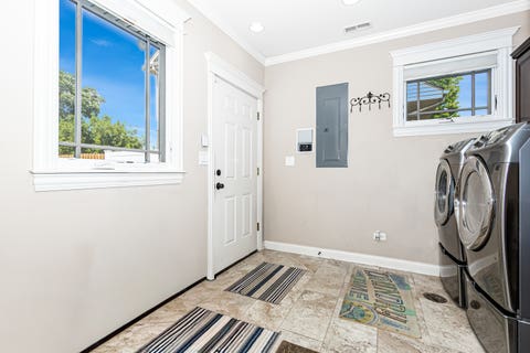 Tiny photo for 6116 W 94th Street, Oak Lawn, IL 60453 (MLS # 12712714)