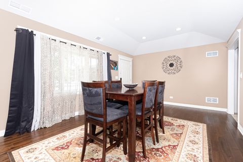 Tiny photo for 6116 W 94th Street, Oak Lawn, IL 60453 (MLS # 12712714)