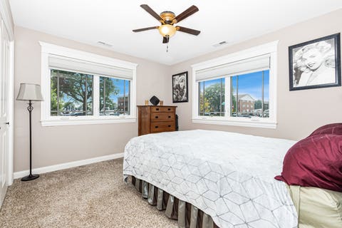 Tiny photo for 6116 W 94th Street, Oak Lawn, IL 60453 (MLS # 12712714)