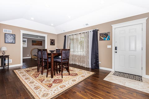 Tiny photo for 6116 W 94th Street, Oak Lawn, IL 60453 (MLS # 12712714)