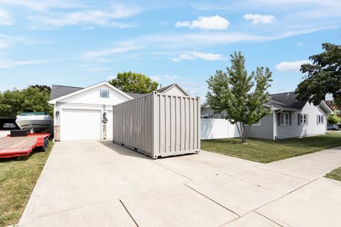 Tiny photo for 6116 W 94th Street, Oak Lawn, IL 60453 (MLS # 12712714)