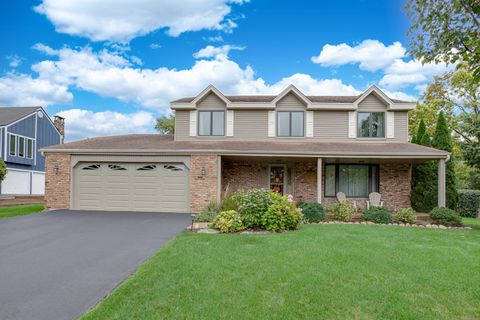 Photo of N675 Herrick Drive, Wheaton, IL 60187 (MLS # 12499018) Photo of N675 Herrick Drive, Wheaton, IL 60187 (MLS # 12499018)