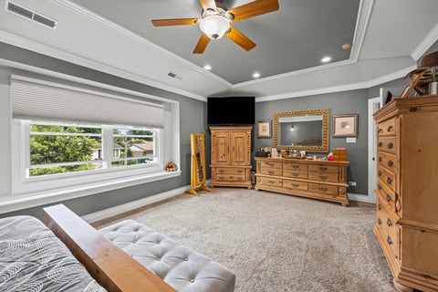 Tiny photo for 130 S Elm Tree Lane, Elmhurst, IL 60126 (MLS # 12677357)