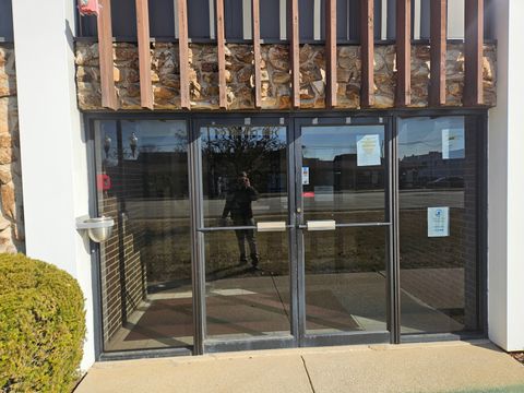 Tiny photo for 4410 Roosevelt Road #213, Hillside, IL 60162 (MLS # 12311263)