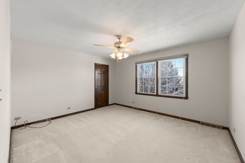 Tiny photo for 19W140 Avenue Chateaux, Oak Brook, IL 60523 (MLS # 12539132)