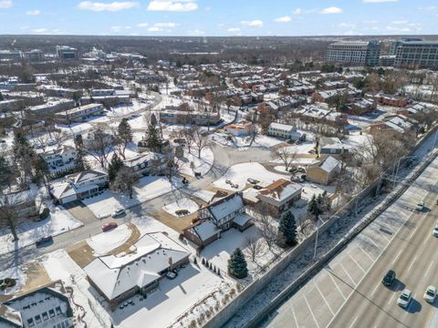 Tiny photo for 19W140 Avenue Chateaux, Oak Brook, IL 60523 (MLS # 12539132)