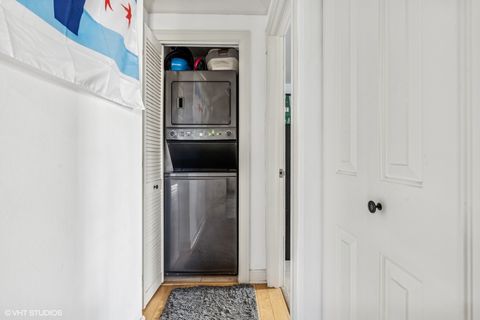 Tiny photo for 3900 N PINE GROVE Avenue #409, Chicago, IL 60613 (MLS # 12460388)
