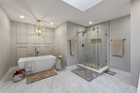 Tiny photo for 675 Red Maple Lane, Roselle, IL 60172 (MLS # 12471809)