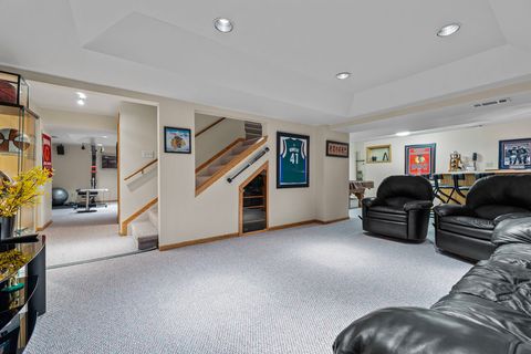 Tiny photo for 675 Red Maple Lane, Roselle, IL 60172 (MLS # 12471809)