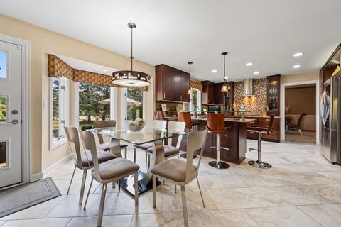 Tiny photo for 675 Red Maple Lane, Roselle, IL 60172 (MLS # 12471809)