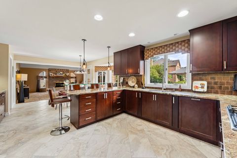 Tiny photo for 675 Red Maple Lane, Roselle, IL 60172 (MLS # 12471809)