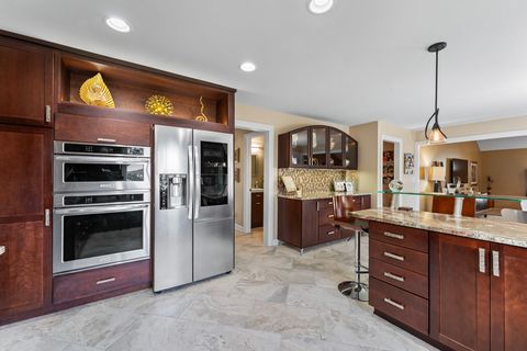 Tiny photo for 675 Red Maple Lane, Roselle, IL 60172 (MLS # 12471809)