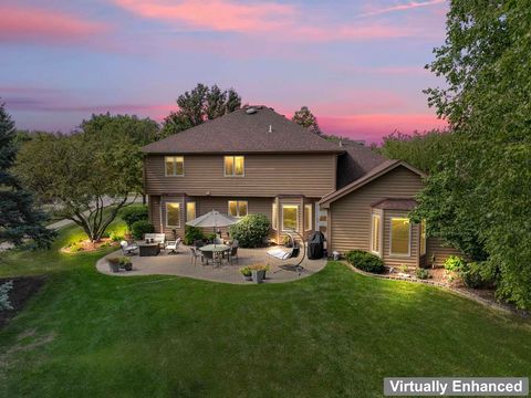 Tiny photo for 675 Red Maple Lane, Roselle, IL 60172 (MLS # 12471809)