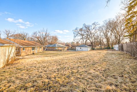 Tiny photo for 2524 Locust Road, Homewood, IL 60430 (MLS # 12584635)