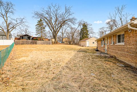 Tiny photo for 2524 Locust Road, Homewood, IL 60430 (MLS # 12584635)