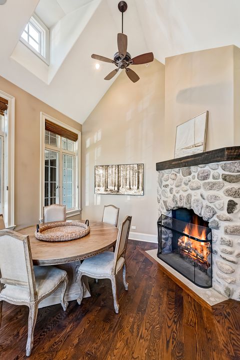 Tiny photo for 4736 Grand Avenue, Western Springs, IL 60558 (MLS # 12492032)