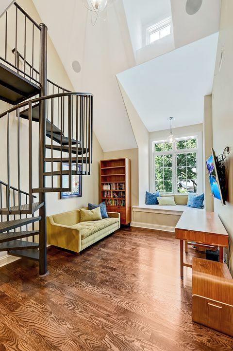 Tiny photo for 4736 Grand Avenue, Western Springs, IL 60558 (MLS # 12492032)