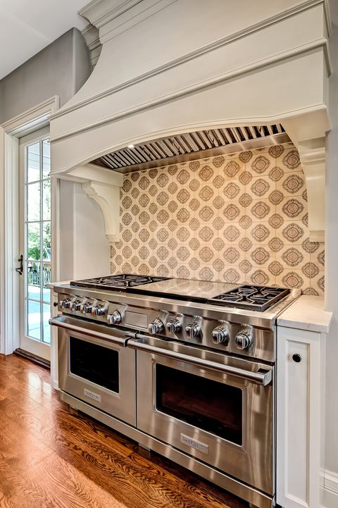 Tiny photo for 4736 Grand Avenue, Western Springs, IL 60558 (MLS # 12492032)