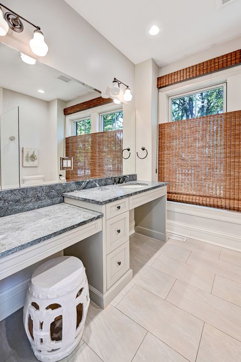 Tiny photo for 4736 Grand Avenue, Western Springs, IL 60558 (MLS # 12492032)