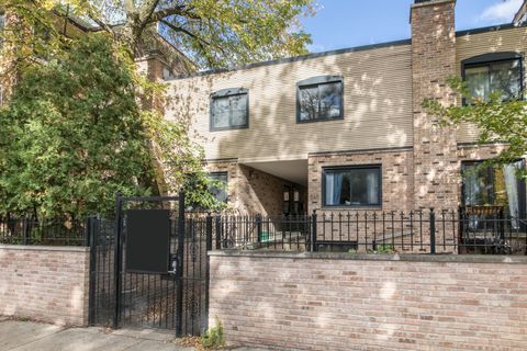 Tiny photo for 648 W Belden Avenue #B, Chicago, IL 60614 (MLS # 12511277)