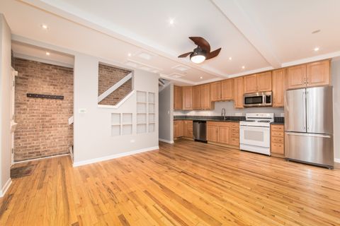 Tiny photo for 648 W Belden Avenue #B, Chicago, IL 60614 (MLS # 12511277)