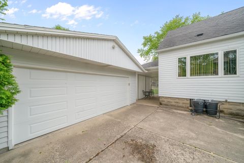Tiny photo for 200 N Liberty Street, Leland, IL 60531 (MLS # 12634499)