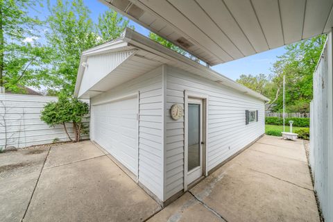 Tiny photo for 200 N Liberty Street, Leland, IL 60531 (MLS # 12634499)