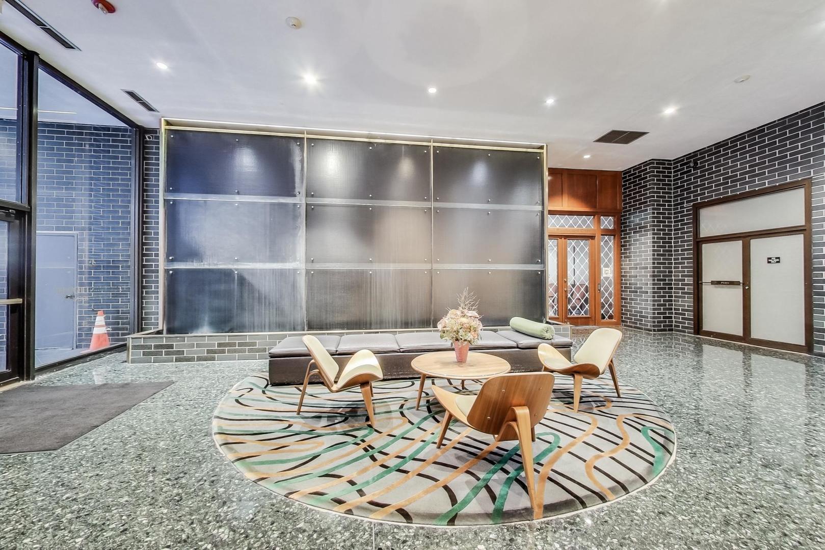 505 N LAKE SHORE Drive 5104-5