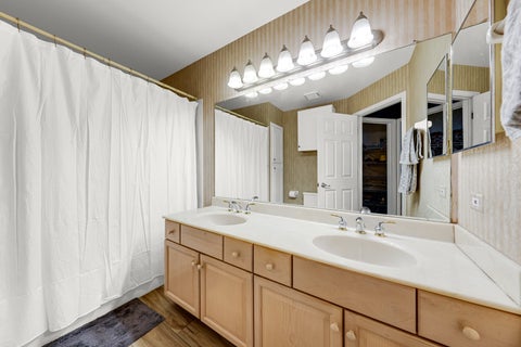 Tiny photo for 108 Hampton Boulevard, Lake Bluff, IL 60044 (MLS # 12599956)