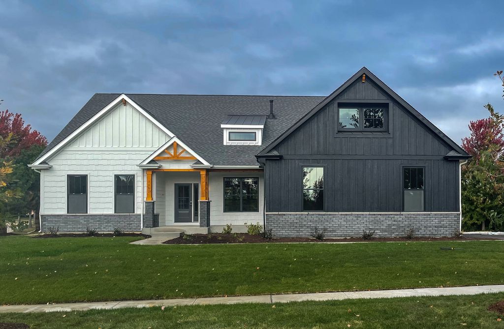 Photo for Lot 201 Becker Place, Sycamore, IL 60178 (MLS # 12483835)