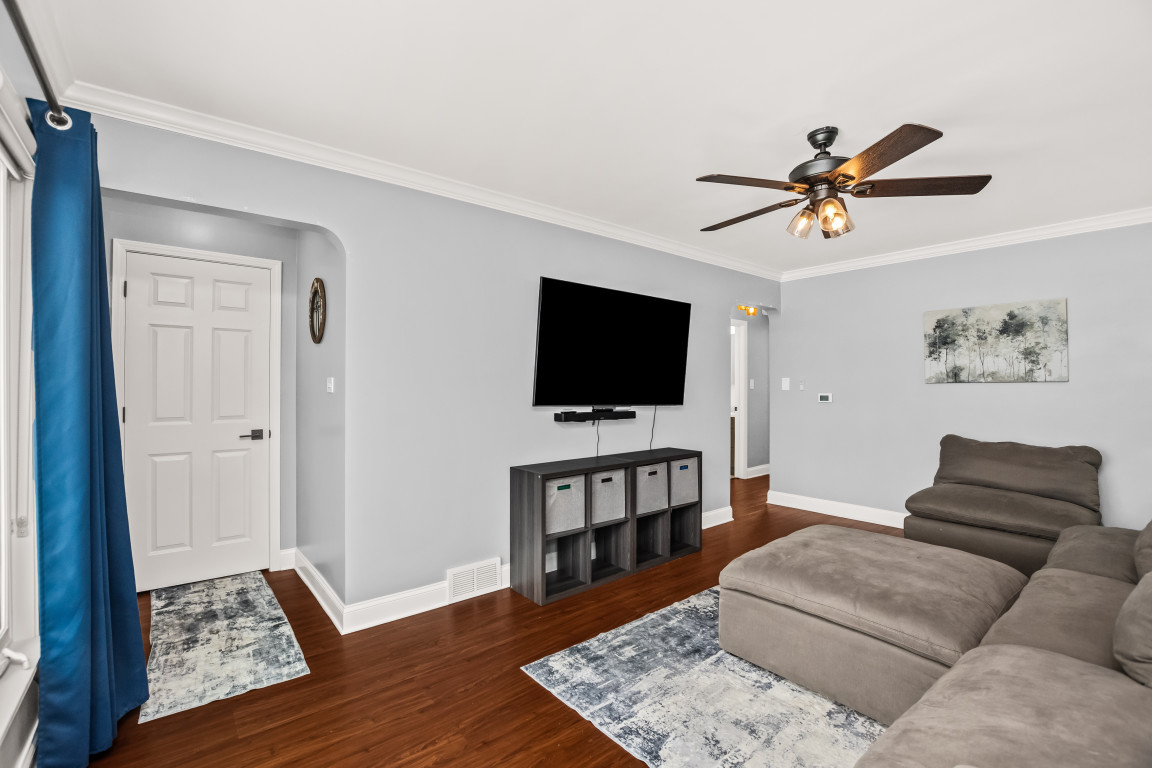 6345 W Warwick Avenue