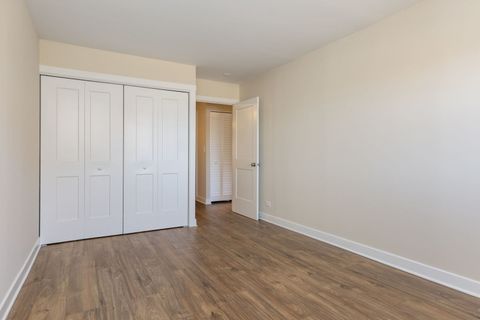 Tiny photo for 1501 Darien Lake Drive #201, Darien, IL 60561 (MLS # 12572946)