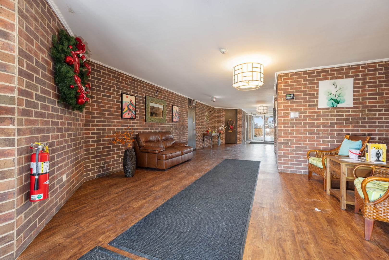 1501 Darien Lake Drive 201