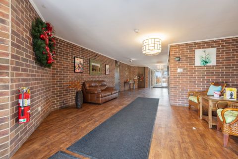 Tiny photo for 1501 Darien Lake Drive #201, Darien, IL 60561 (MLS # 12572946)