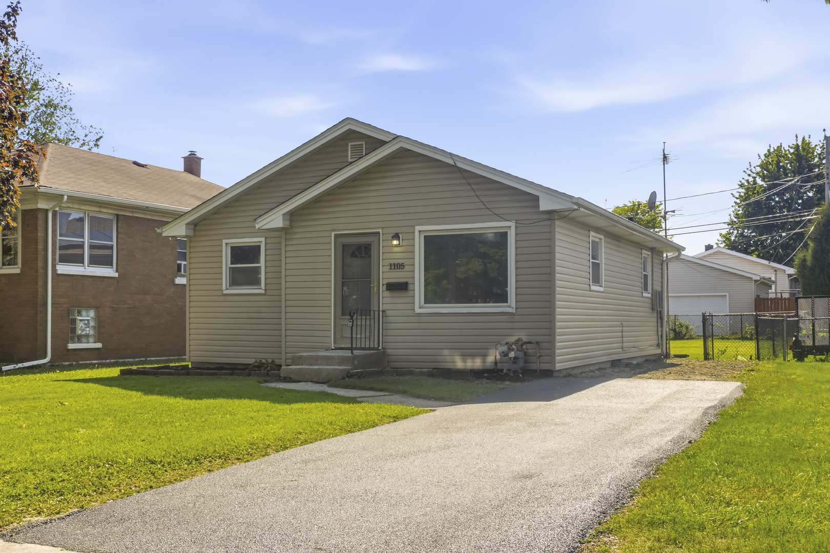 1105 N William Street