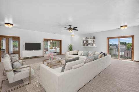 Tiny photo for 1046 S Main Street, Lombard, IL 60148 (MLS # 12741309)