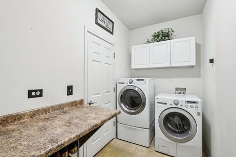 Tiny photo for 26415 Rustling Birch Way, Plainfield, IL 60585 (MLS # 12608858)