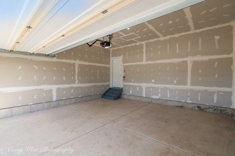 Tiny photo for 300 N Aspen Drive, Cortland, IL 60112 (MLS # 12656441)