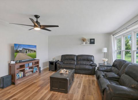 Tiny photo for 1320 Elm Drive, Schaumburg, IL 60194 (MLS # 12620998)