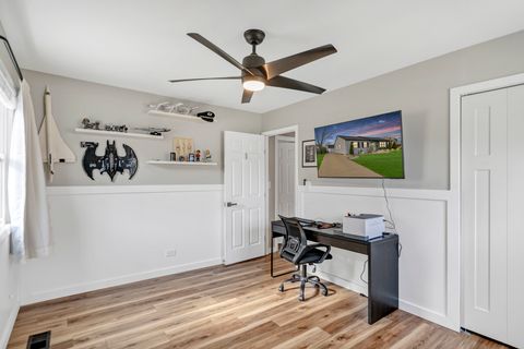 Tiny photo for 1320 Elm Drive, Schaumburg, IL 60194 (MLS # 12620998)