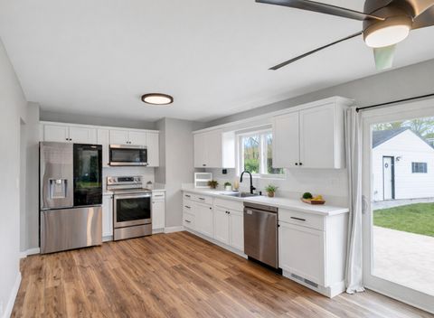 Tiny photo for 1320 Elm Drive, Schaumburg, IL 60194 (MLS # 12620998)