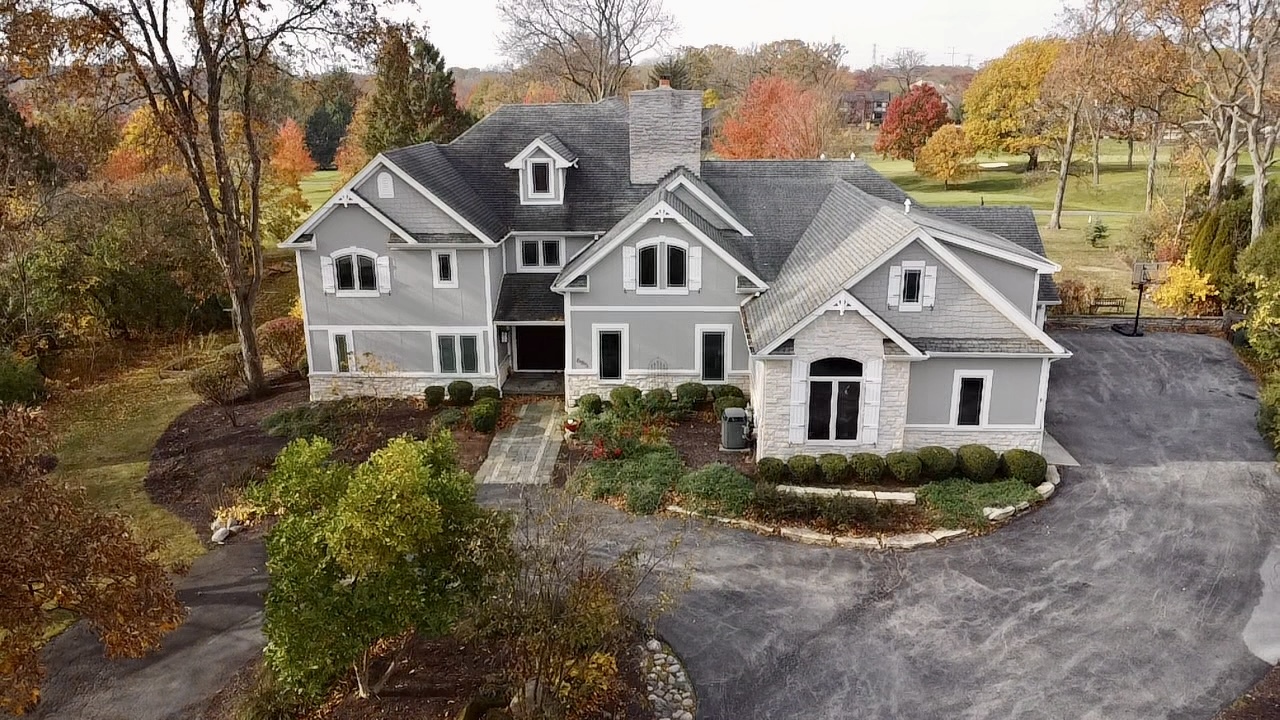 685 Golf Club Lane