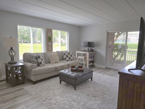 1052 N Mill Street Unit 111, Naperville, IL 60563 - #: 12426521