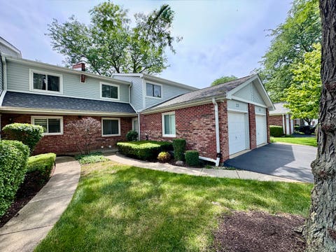 Tiny photo for 221 W Golfview Terrace, Palatine, IL 60067 (MLS # 12707355)